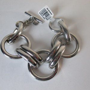 Ann Taylor LOFT Silver Interlocking Link Circle Toggle Bracelet NWT 45.00
